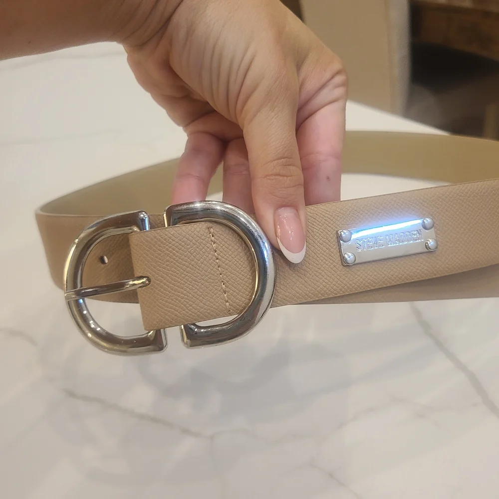Steve Madden Beige Belt with Silver Buckle - Picture 3 of 4